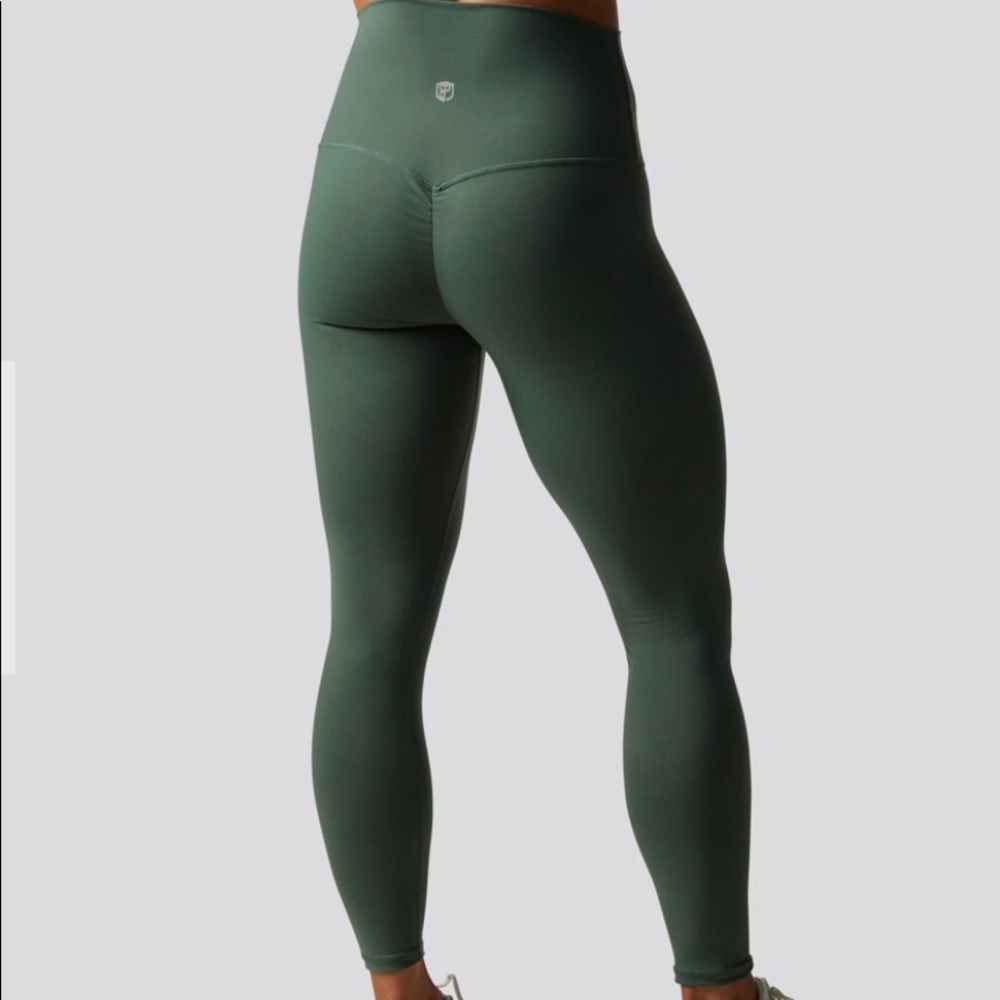 Born Primitive. LIFT YOURSELF UP 7/8 LEGGINGS